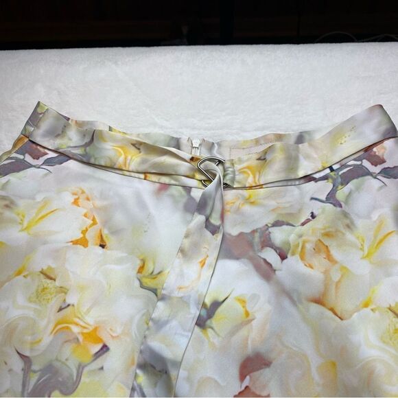 Mignon Duo Floral Pollinated MIDI Skirt Size Medium - Picture 6 of 12